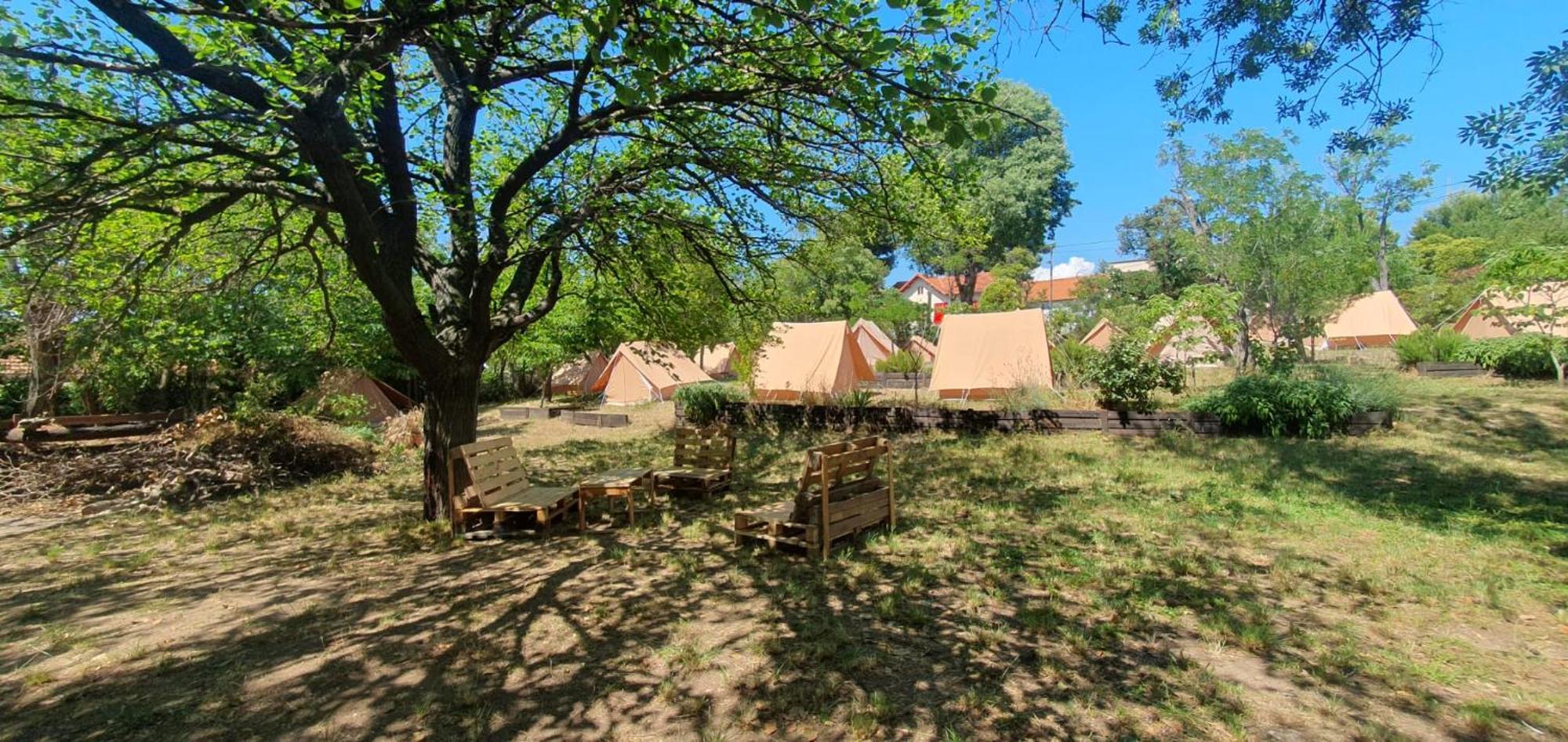 Auberge De Jeunesse Hi Marseille Bois-Luzy Buitenkant foto